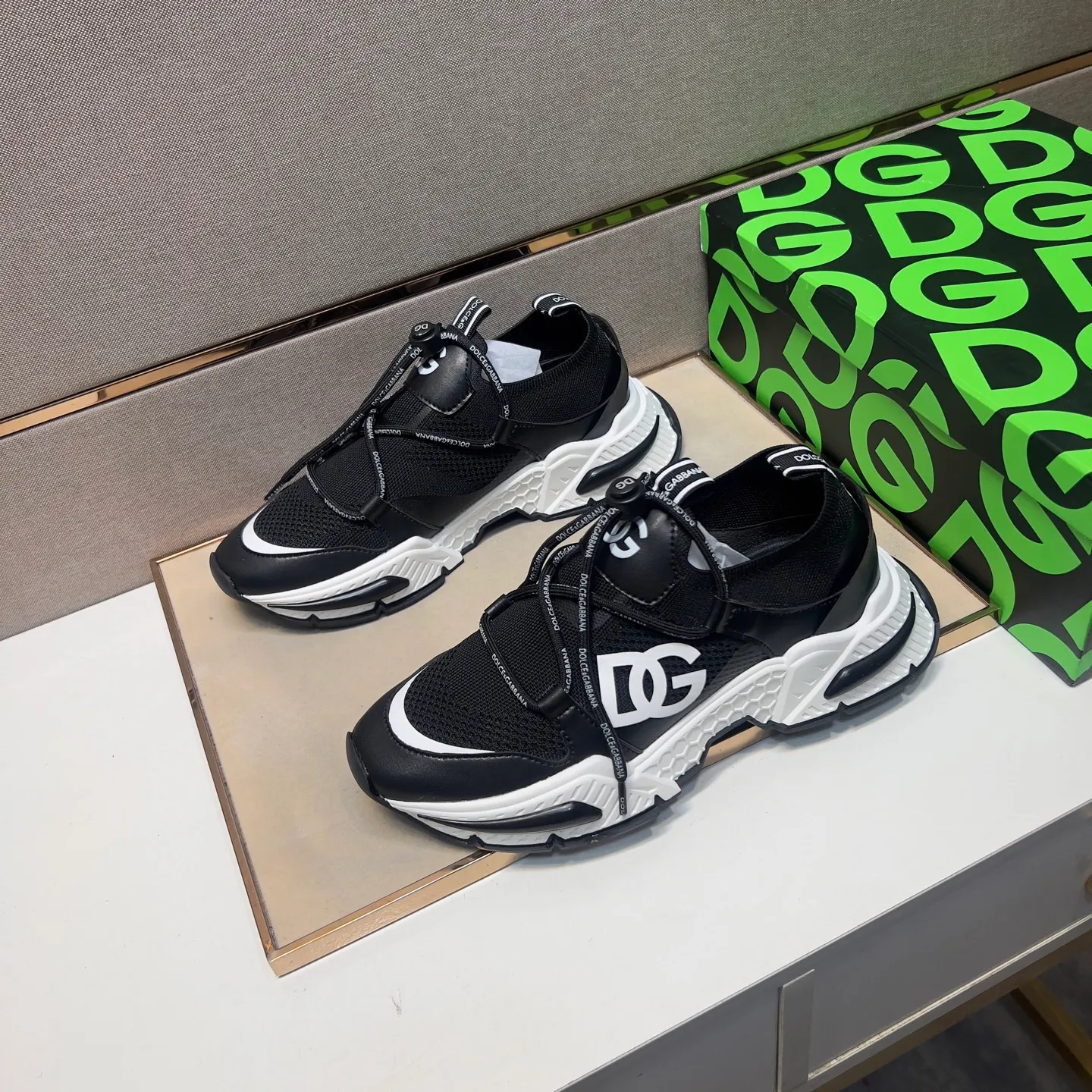 Men's men's shoes 💰pp500【Dg～】couple casual shoes 2025z cabinet sales simultaneously 🔶Size: 35-44#️⃣ 🔷1 color🔜The upper is made of multi-material splicing➕Mesh lining, comfortable and breathable, sole: original comfortable, wear-resistant and non-slip outsole, ⚠️Real shot📱Photographed🎬The real thing is better📢📢📢